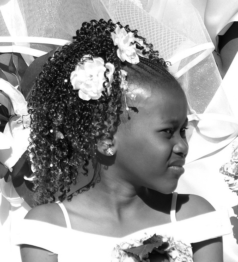 Photo: PICT8897s3bw | Davis &amp; Brenda Mwale Wedding album | RusL | Fotki.com, photo and video sharing made easy. - PICT8897s3bw-vi